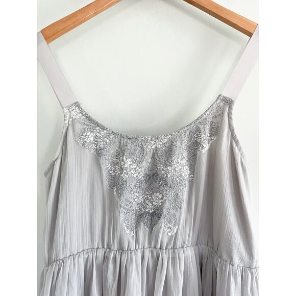 Staring at Stars | Anthropologie | Embroidered Babydoll Dress | Grey  | Sz S - Picture 3 of 10